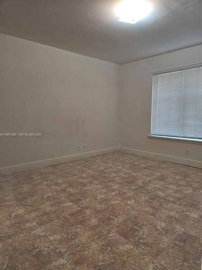 Foto del edificio - 9501 SW 138th Pl