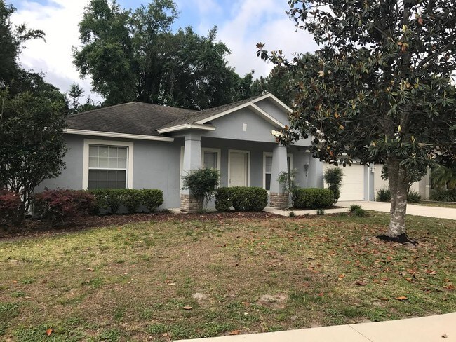 Building Photo - 928 Lake Lindley Dr N
