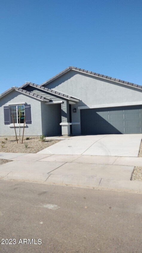 Foto principal - 17844 W Villa Hermosa Ln