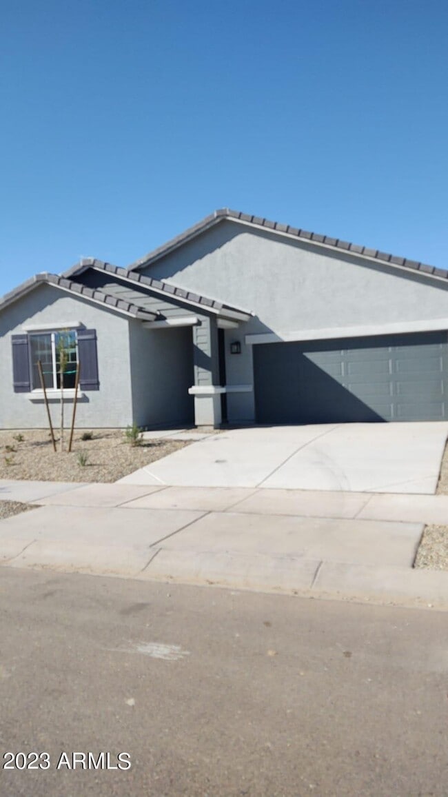 Building Photo - 17844 W Villa Hermosa Ln