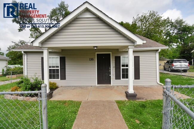 * PENDING* Adorable fenced in 3 bd 2 ba ho... - * PENDING* Adorable fenced in 3 bd 2 ba ho... House