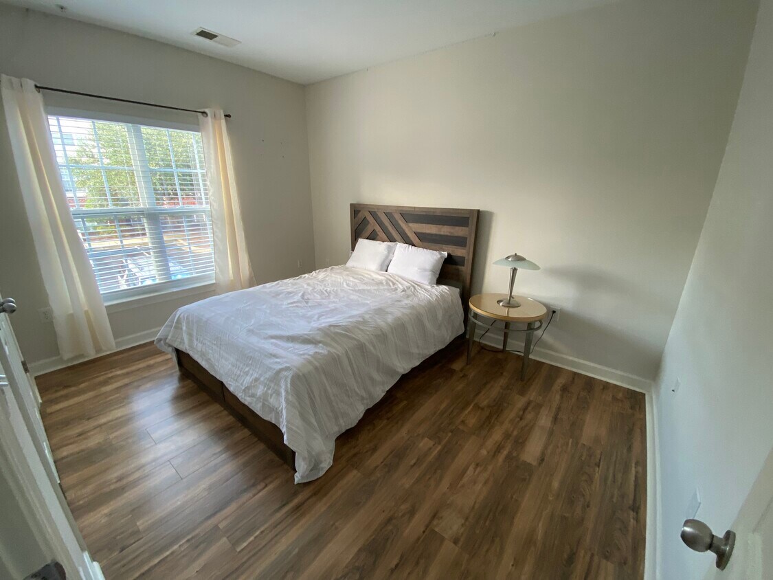 Foto principal - 1521 Cadfel Ct
