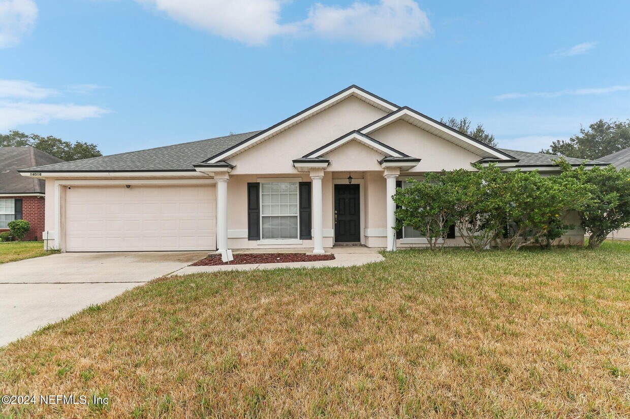Foto principal - 14018 Fish Eagle Dr E