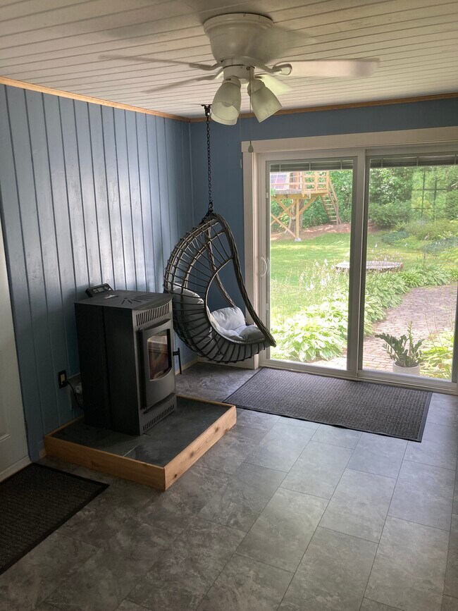 Mudroom Back Slider - 146 Dells Rd