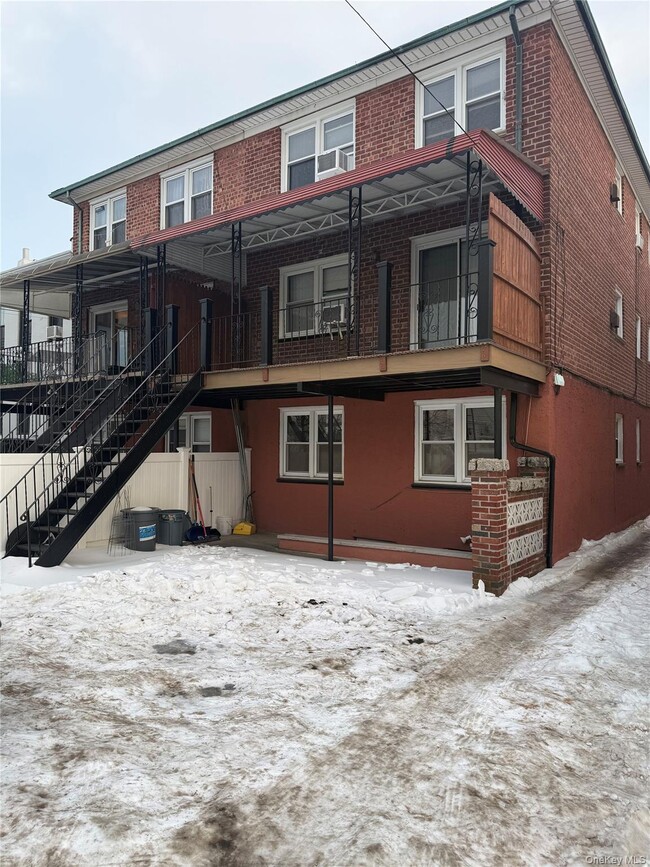 Foto del edificio - 79-61 78th Ave