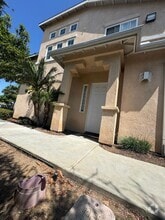 Building Photo - 1051 Maddie Ln