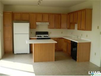 Building Photo - 8376 Scenic View Dr