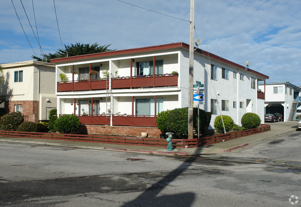 Primary Photo - 200 Lakeview Ave