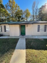 Building Photo - 154 Bennett Cir