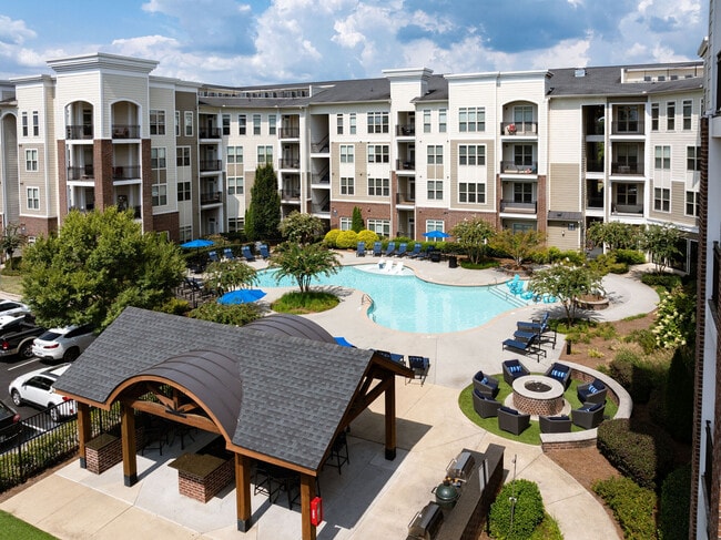 400 Belmont apartments — community photo - 400 Belmont