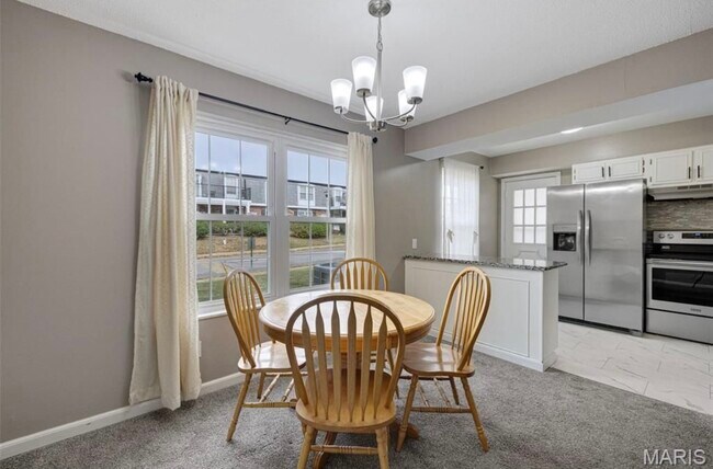 Building Photo - 1678 Blue Ridge Dr