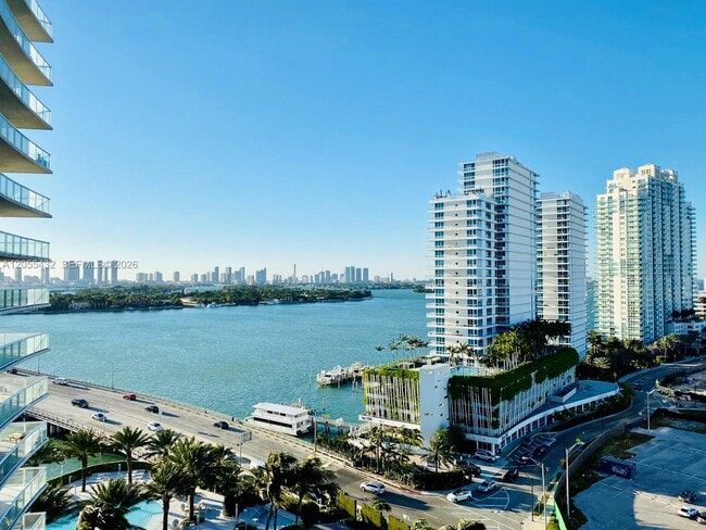 Foto del edificio - 450 Alton Rd