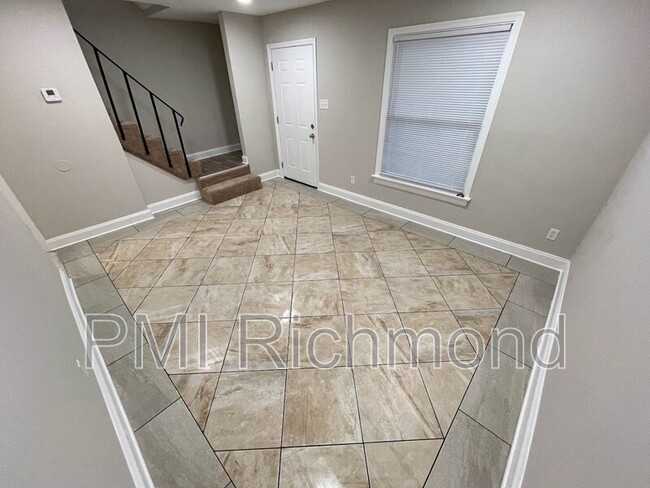 Building Photo - 4611 Coldstream Dr