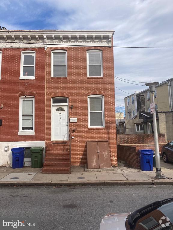Building Photo - 754 Carroll St