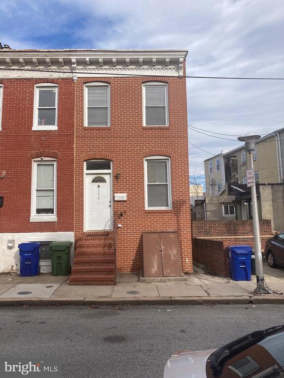 Primary Photo - 754 Carroll St