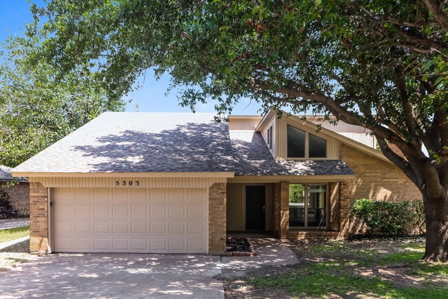 Building Photo - 5303 Oak Springs Dr