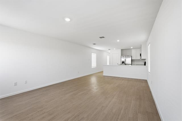 Building Photo - 724 Wagtail Dr