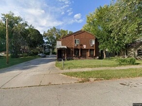 Building Photo - 1624 N Water St