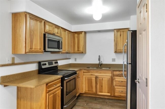 Foto del edificio - Augusta Ave, Duplex