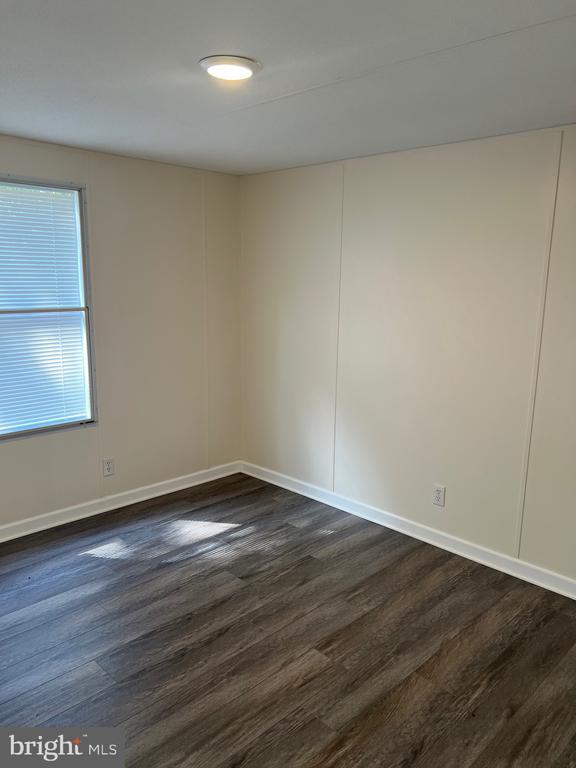 Building Photo - 111 Dugan Ct