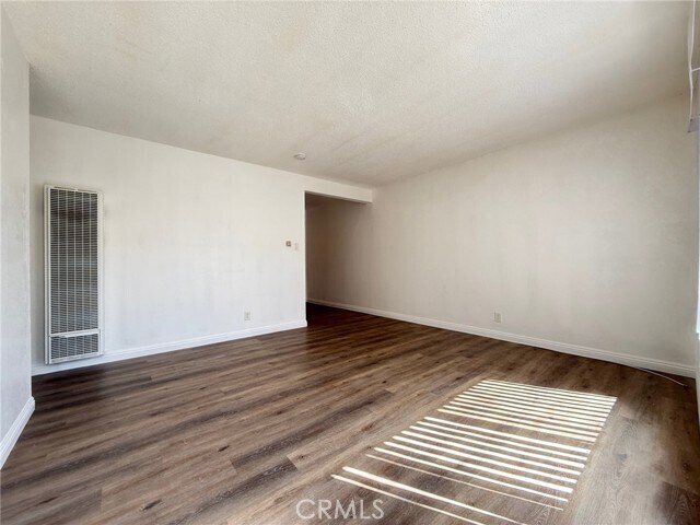Foto del edificio - 5152 San Bernardino St