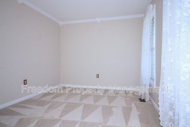 Foto del edificio - 6540 Cottonwood Dr