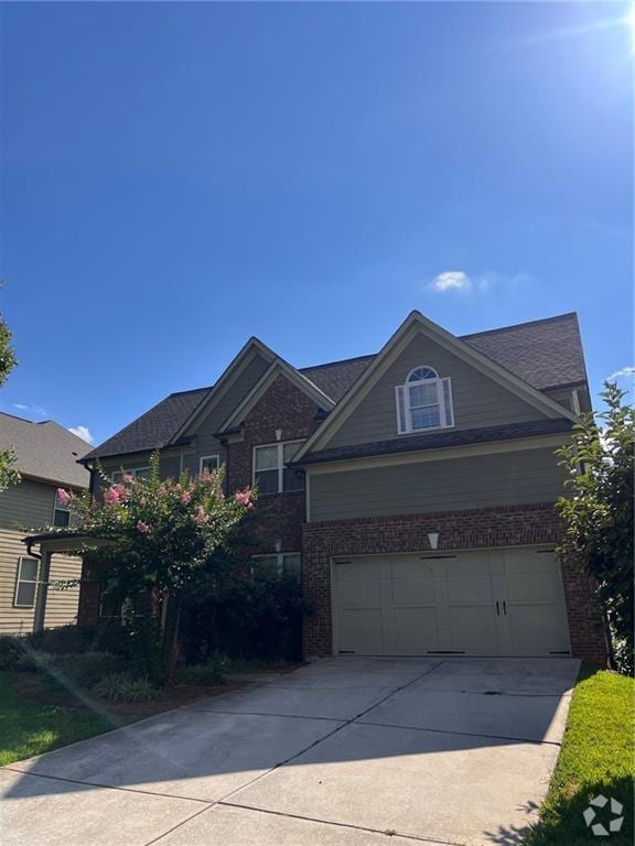 Building Photo - 3562 Fallen Oak Dr