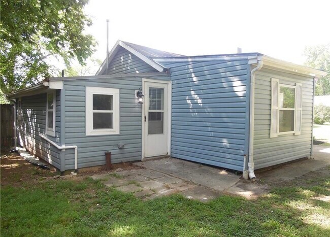 Foto del edificio - 2016 Neva Dr