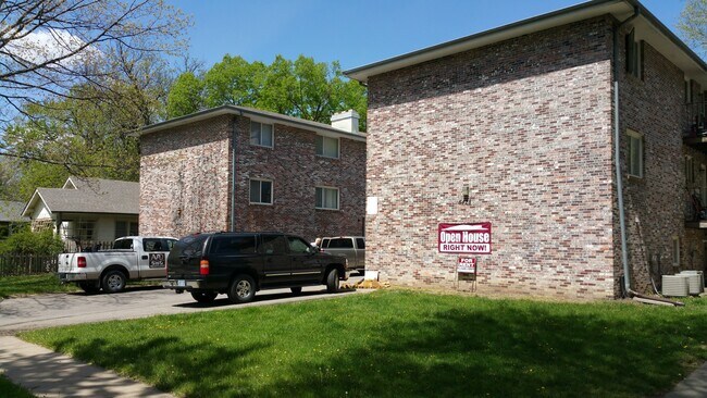 Building Photo - 5420 Leighton Avenue