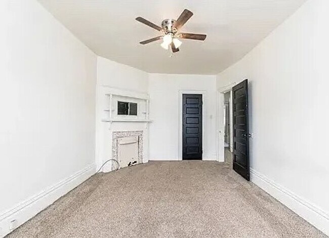Foto del edificio - Pet Friendly Large 3 bedroom