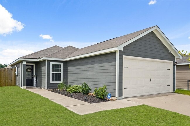 Building Photo - 26509 Seuss Dr