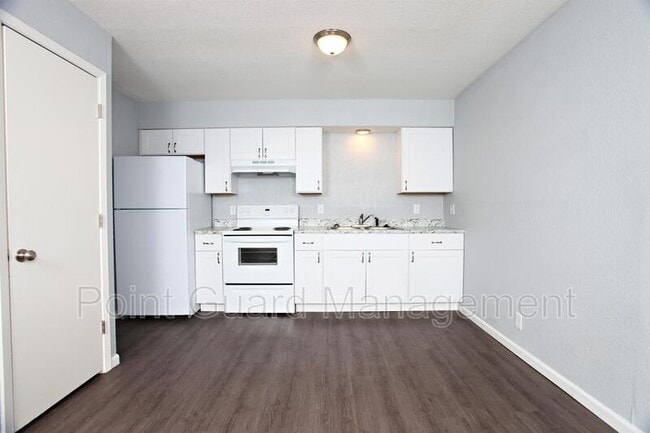 Building Photo - 928 Carter