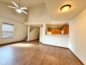 Building Photo - 3320-3322 Ridgecrest Cir