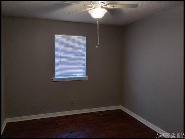 Foto del edificio - 1511 Madden Rd