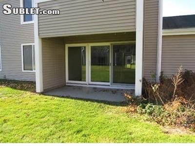 Building Photo - 183 Nassau Dr
