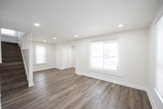 Building Photo - 1937 Washington Ave