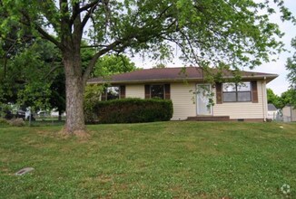 Building Photo - 217 Al Oerter Dr