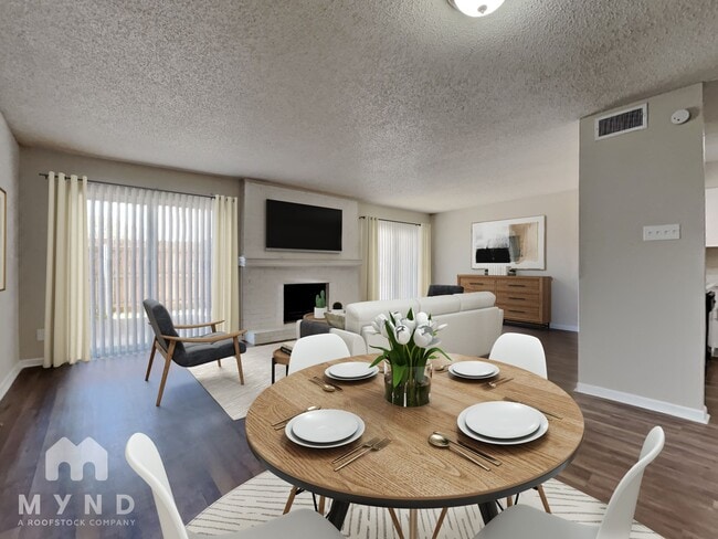 Building Photo - 6212 Geneva Ave Building Photo - 6212 Geneva Ave