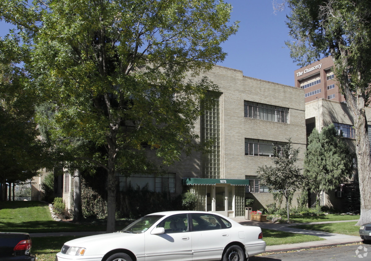 Building Photo - The Panama Apartments