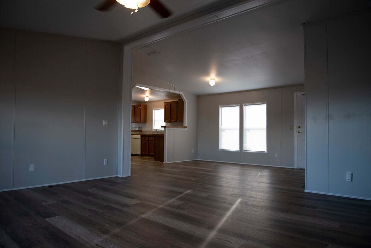 Foto principal - 14131 E 136th Ave
