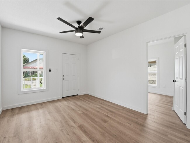 Building Photo - 7128 Avenue K