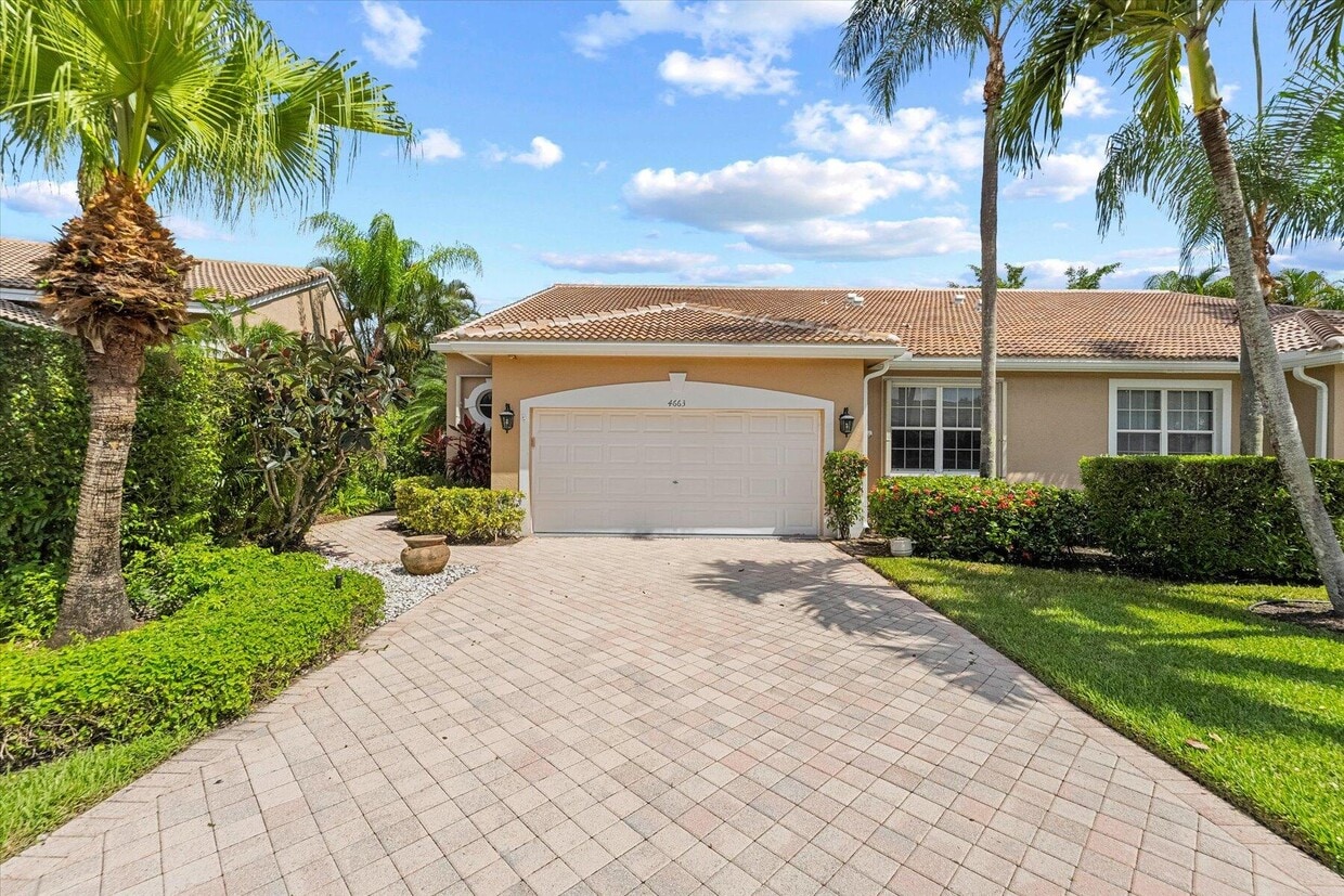 Primary Photo - 4663 Carlton Golf Dr
