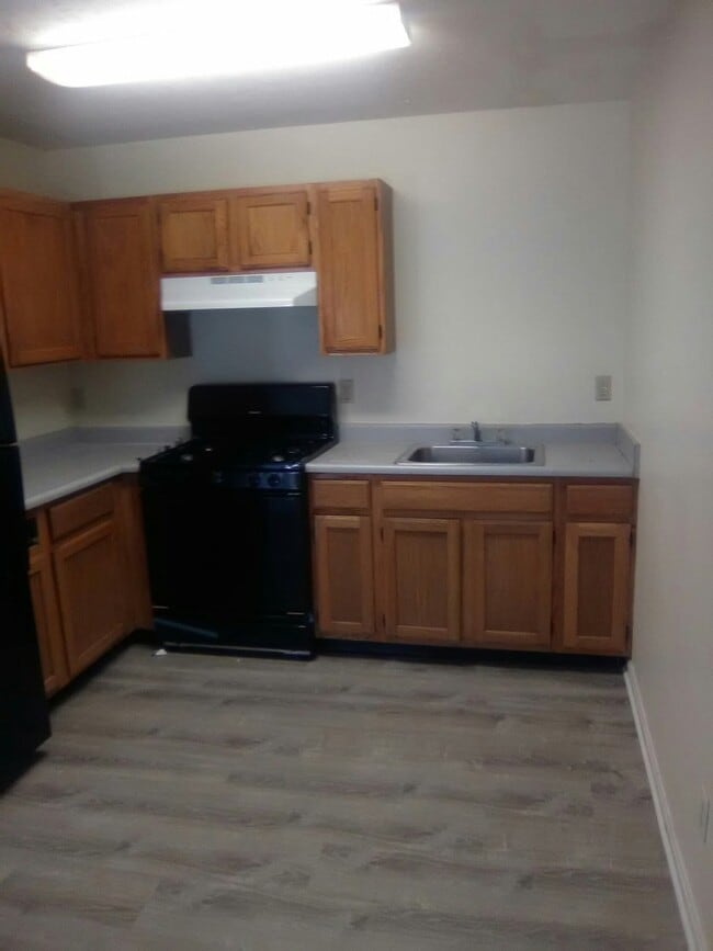 Foto del edificio - Affordable 3 bedroom in West Louisville-Section 8 Accepted