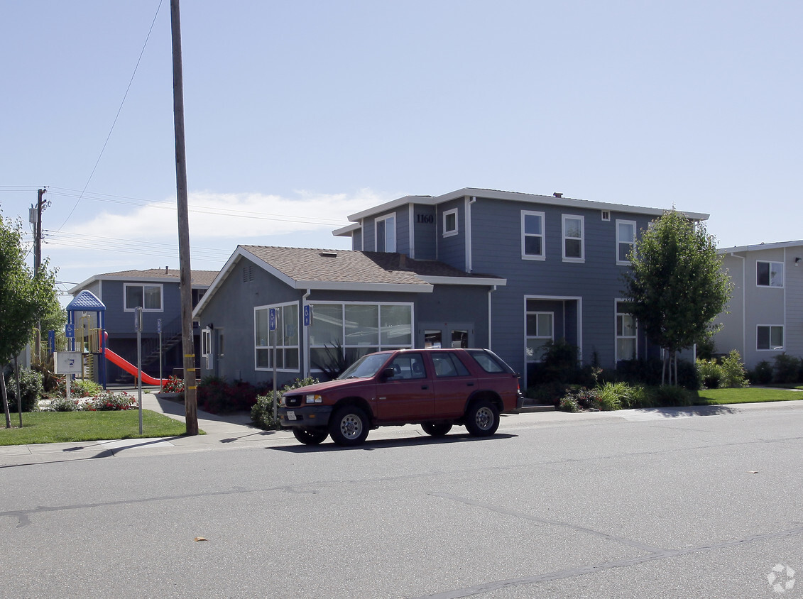 Foto del edificio - Mercy Village Folsom