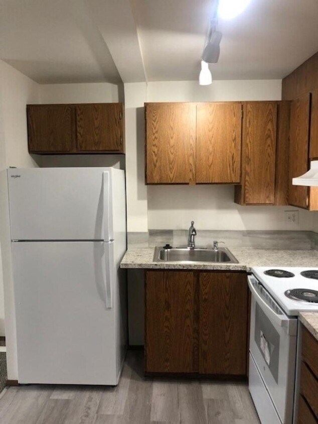 Foto principal - 2 bedroom in Seattle WA 98105