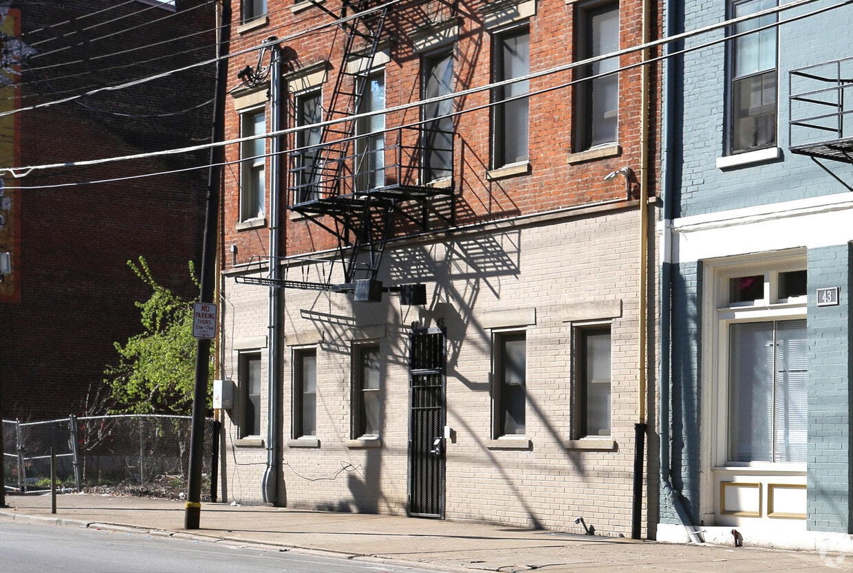 Building Photo - 45-47 E McMicken Ave