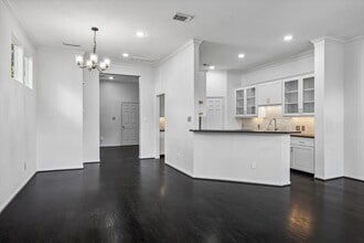 Building Photo - 1212 W Alabama St