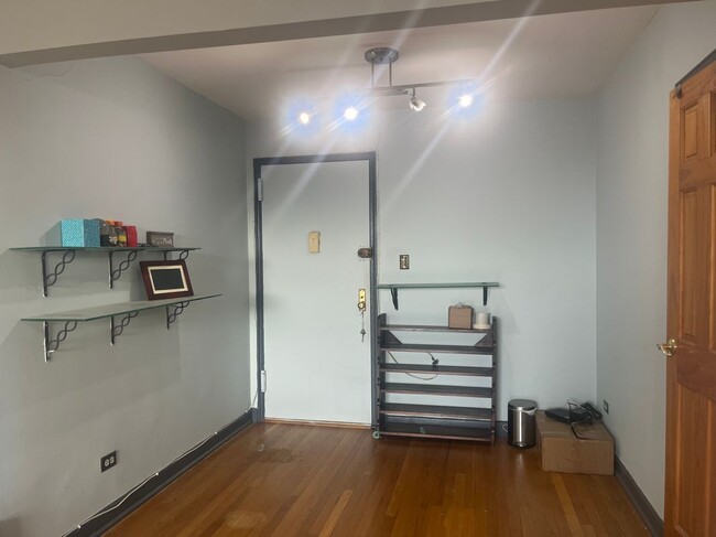 Foto del edificio - 139-15 83rd Ave