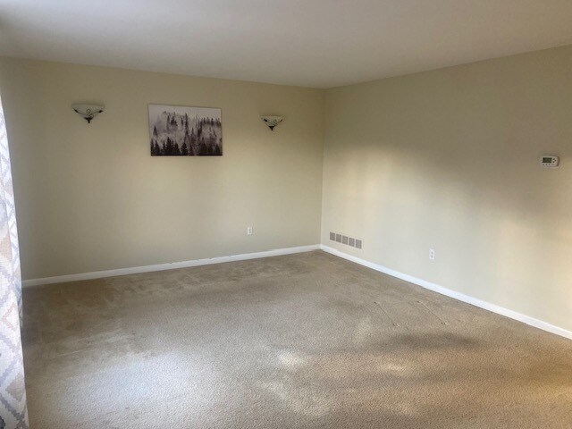 sala de estar - 16 Pine Dr