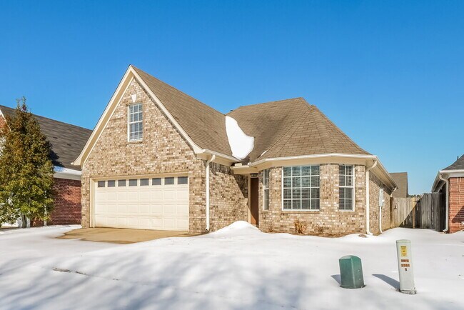 Foto del edificio - 9882 Wynngate Dr